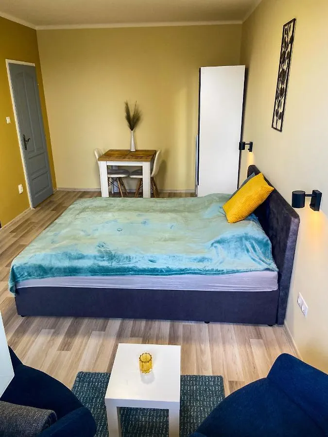 Daire Fresh Smartly Designed Studio Flat & Sunny Balcony Budapeşte
