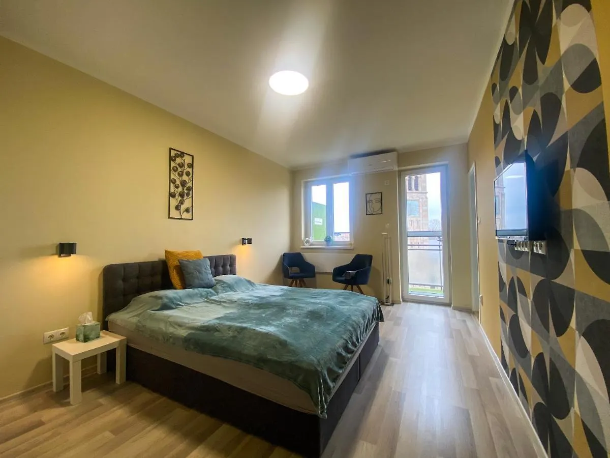 Apartment Fresh Smartly Designed Studio Flat & Sunny Balcony Budapest